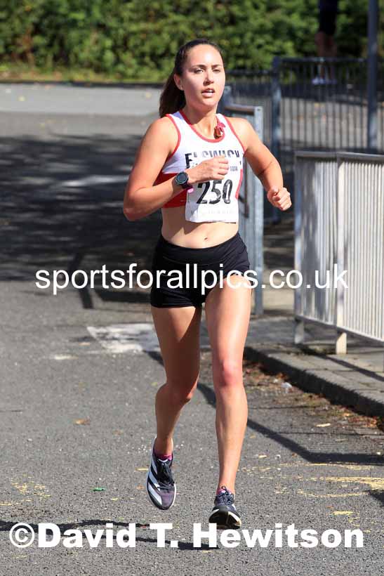 Tynedale Jelly Tea 10 Mile Road Race, Ovingham, Northumberland, Sunday, Aug. 21st. Photo: David T. Hewitson/Sports for All Pics